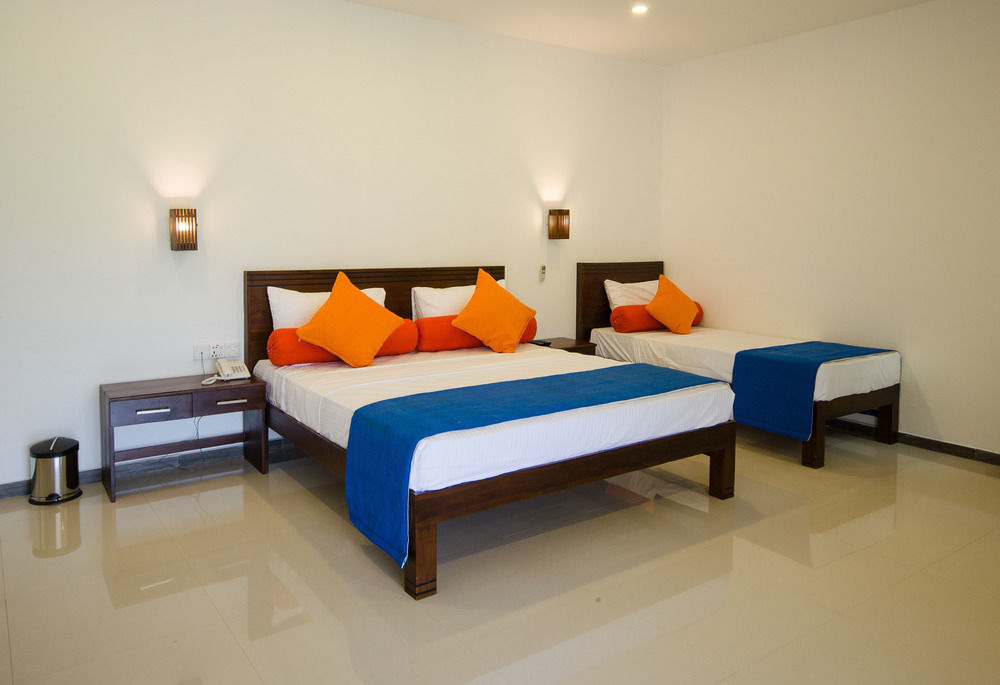 Okwin Resort Kandy Zewnętrze zdjęcie